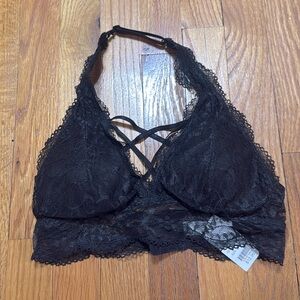 NWT Tilly’s Padded Bralette size small